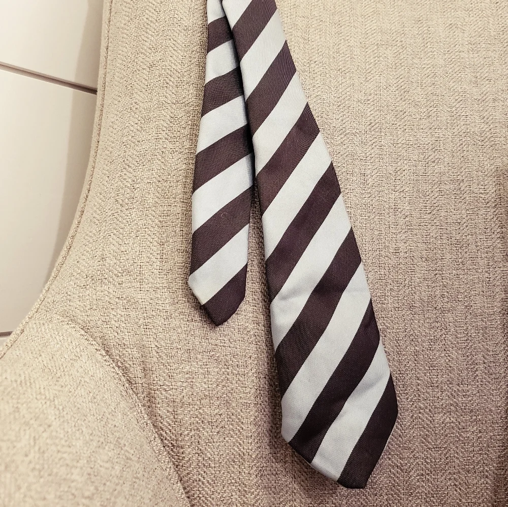 Boys striped neck tie 4-8 yrs old
